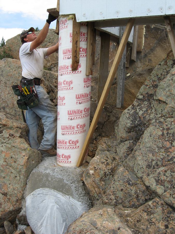 Quad-Lock ICF Home Built on the Rocks - Concrete columns for support - Energywise Sustainable Products CO